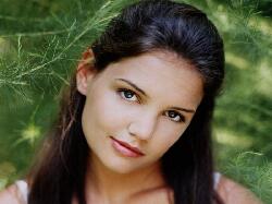 KATIE HOLMES 29